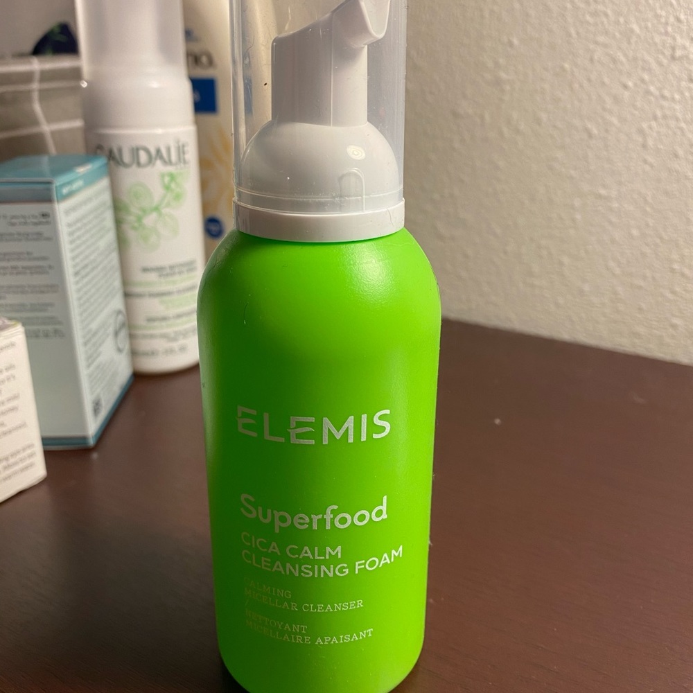 Elemis Superfood Foaming Cleanser